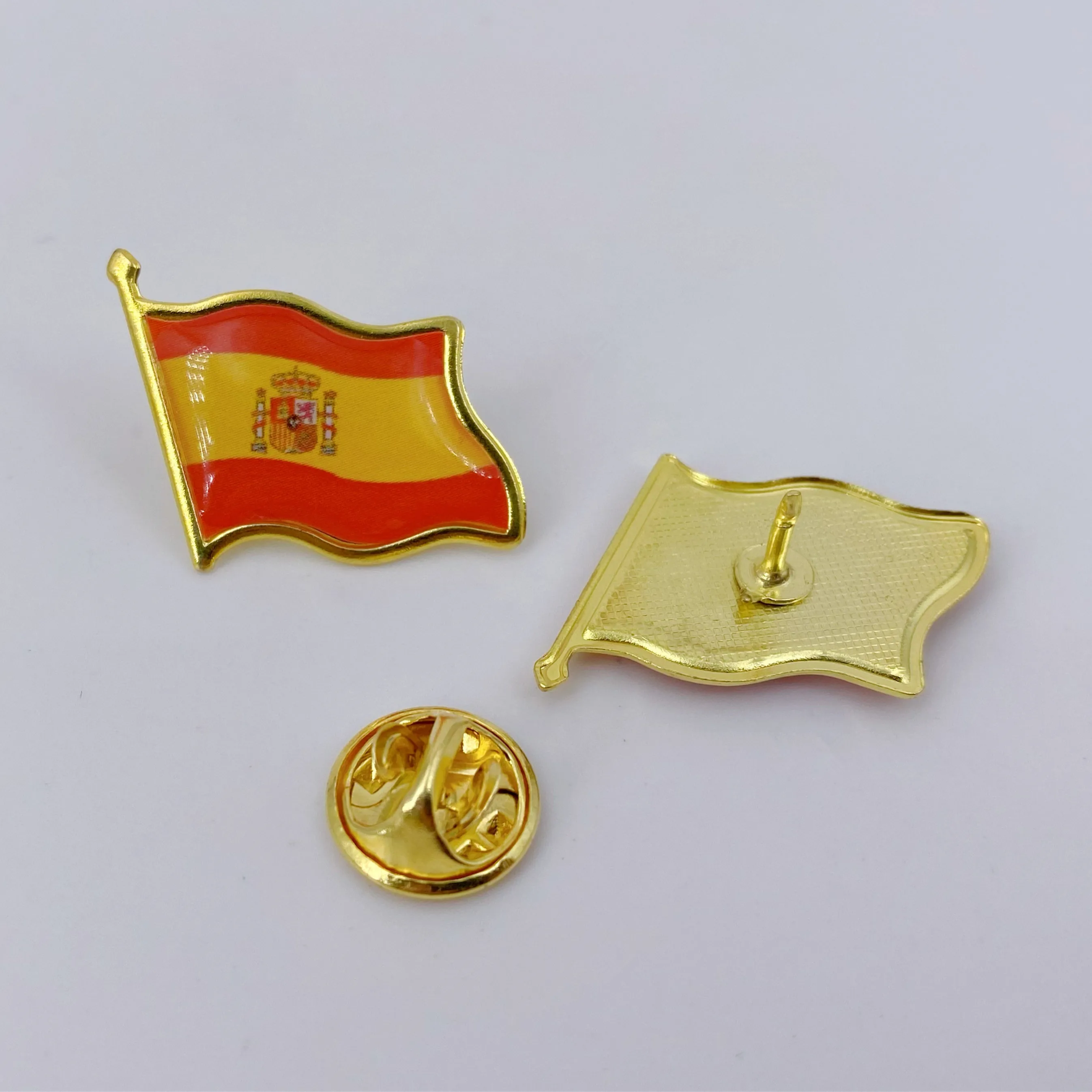 Pack Metal Spain Flag Lapel Pin Waving Spainish Pins Bulk Patriotic Badge Souvenir Gifts