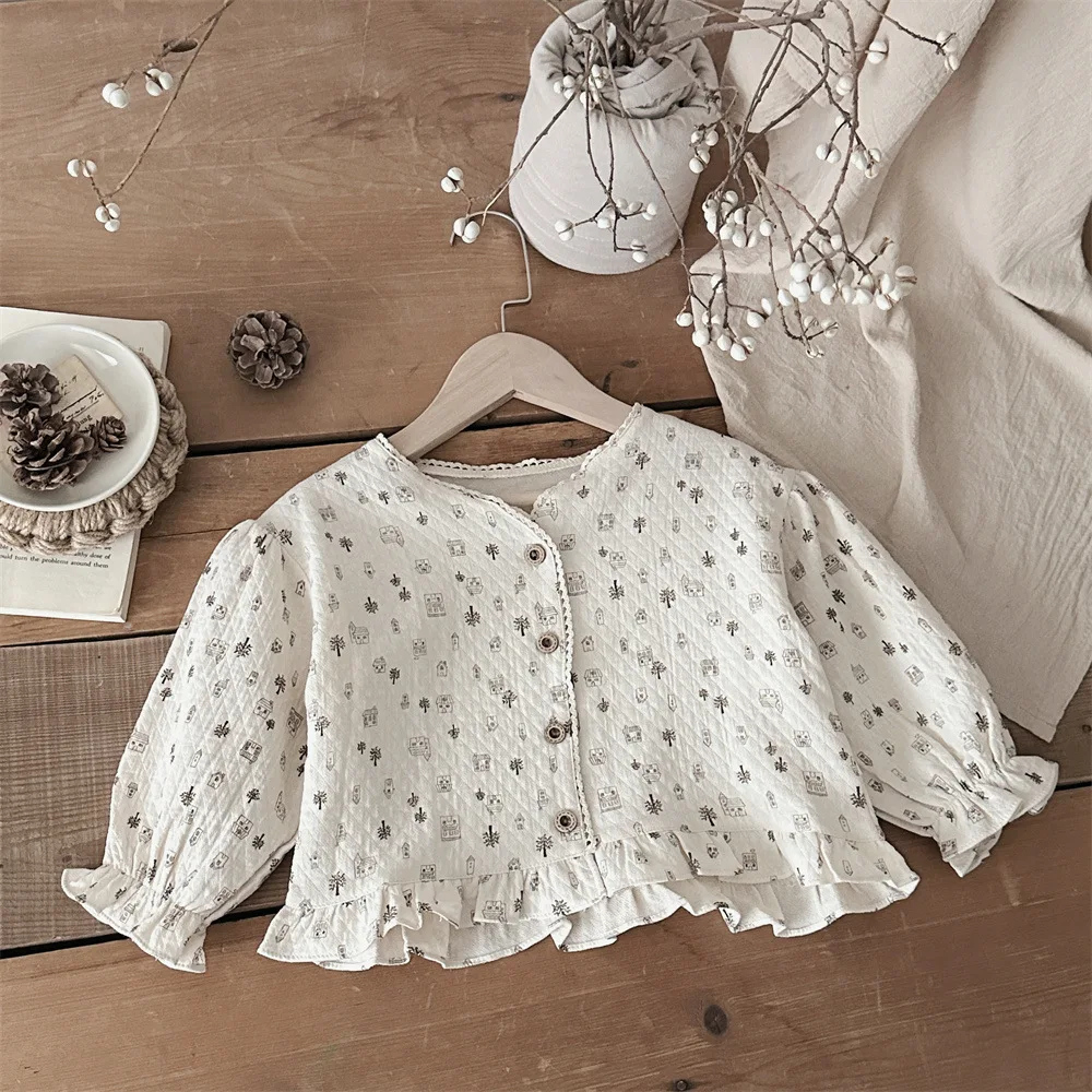 

Spring and Autumn Infants and Toddlers Small Tree House Full Long Sleeve Cardigan Boys and Girls Babies Going Out Small Jacket