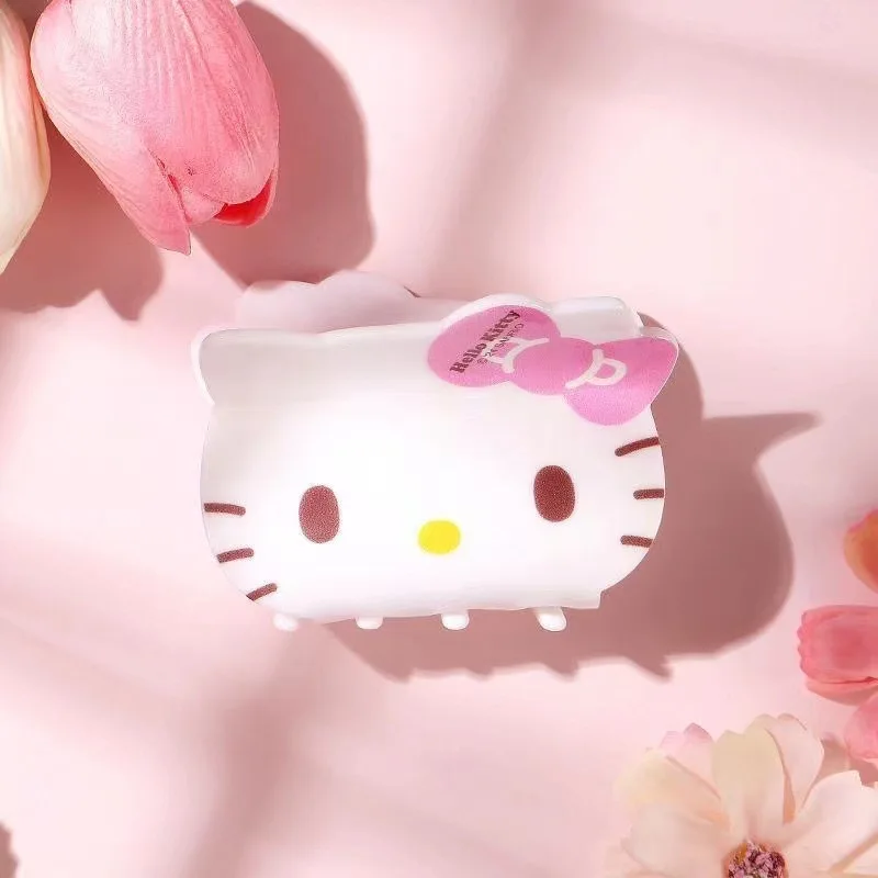 Sanrio Hello Kitty My Melody Sweet Acrylic Hair Grab Cute Cartoon Cinnamoroll Kuromi Head Wear Accessories Clip Gifts for Girls