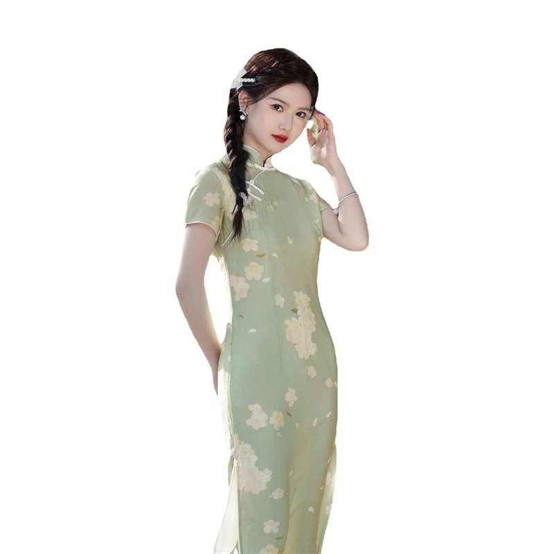 

Chinese Traditional Costume Green Jacquard Clothing Stand Collar Short Sleeved Side Slit Slim Fit Long Dress Retro Cheongsam