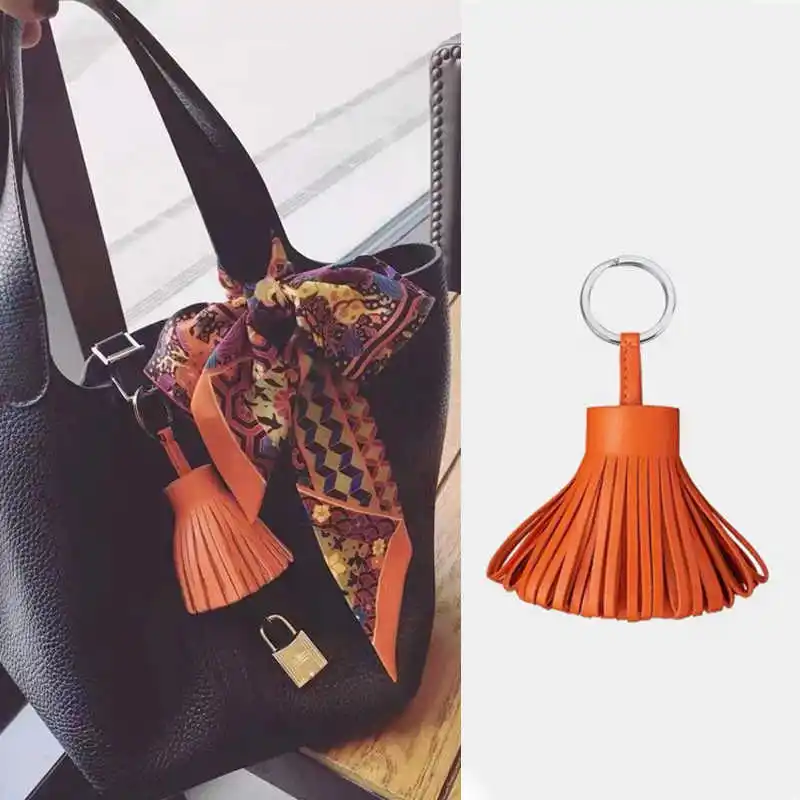 

Luxury Charm Fringe Keychain Handmade Sewn Bag Pendant Cute Leather Bagpack Decoration Vintage Key Chain Keyring Bag Accessories