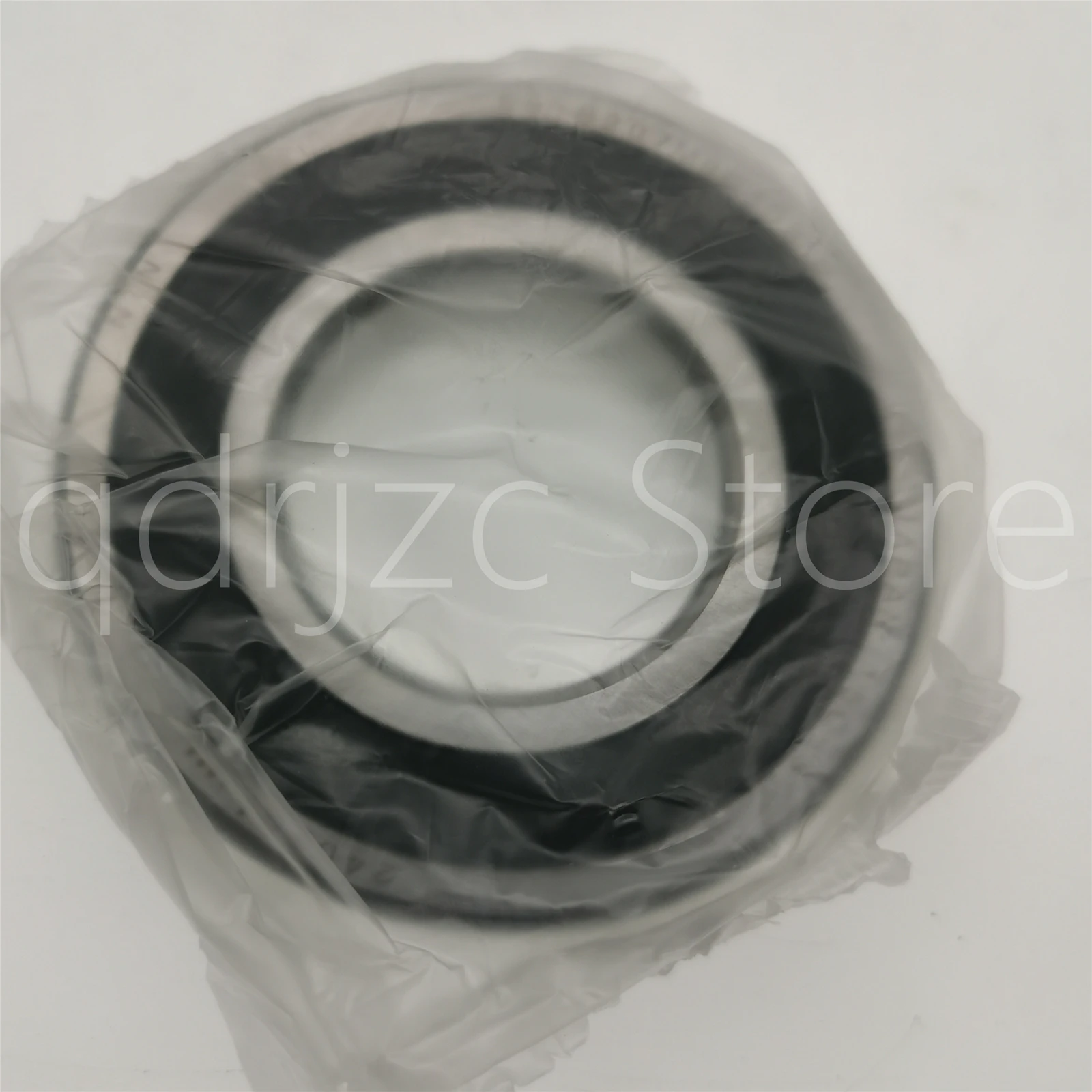 Deep groove ceramic ball bearing 5S-6207M8LLBC3P5/L700QH = 6207-2RZTN9/HC5C3WT