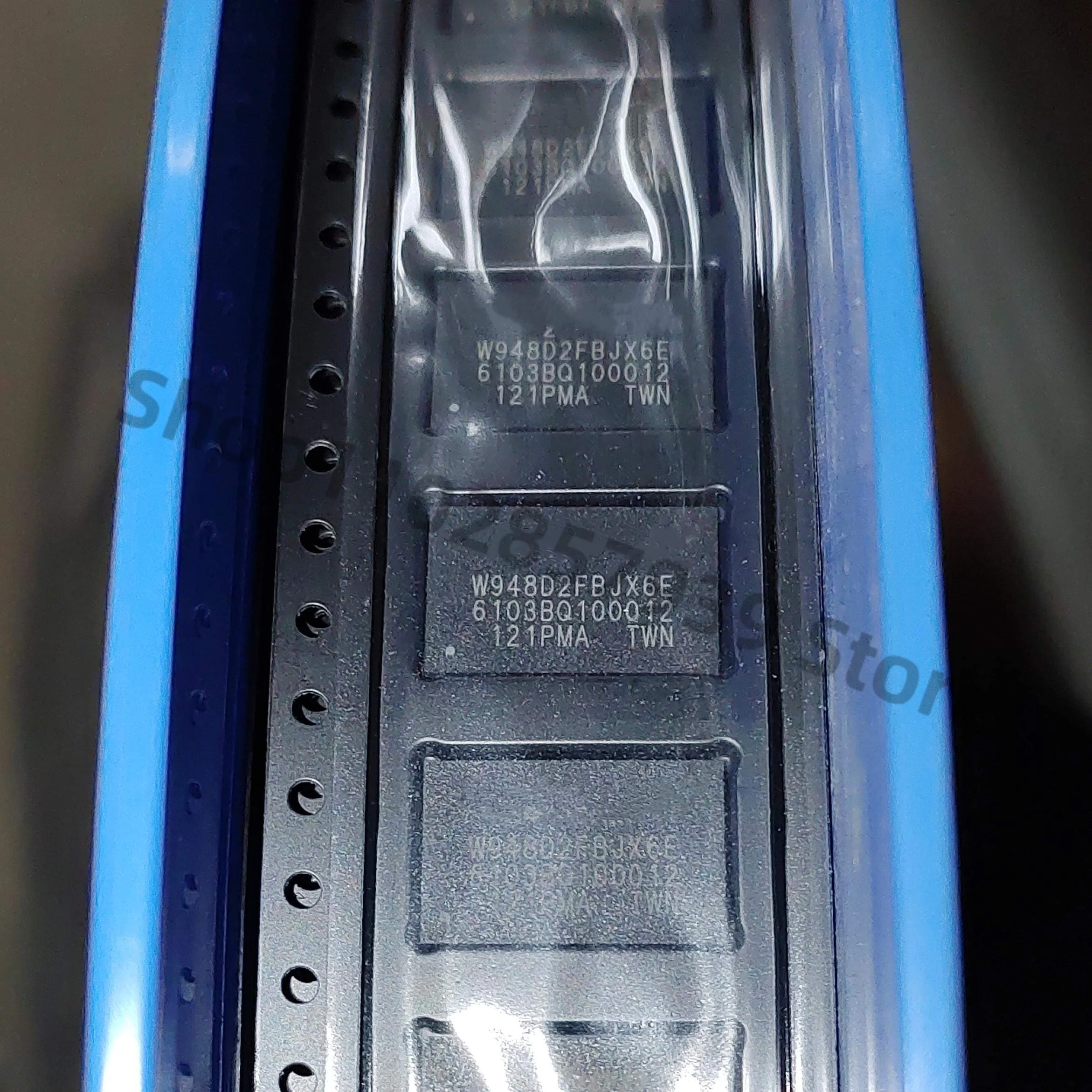 

W948D2FBJX6E BGA 5 шт./лот оригинал на складе, бесплатная доставка