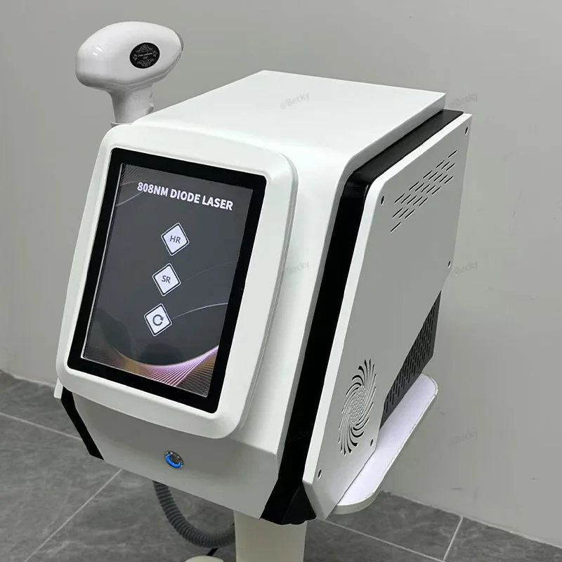 آلة إزالة الشعر بالليزر ديود المهنية آلة إزالة الشعر غير مؤلم مع تبريد 3 أطوال موجية 755/808/1064 نانومتر لتجديد شباب الجلد
