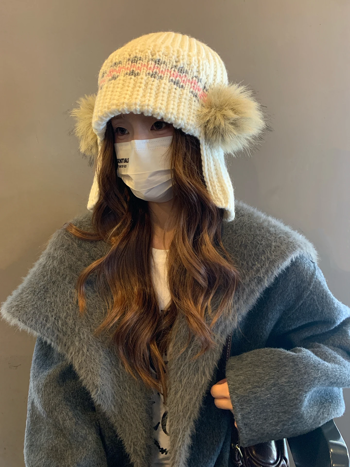 Women's Winter Knit Hat With Wool Ties Ear-Protecting Warm Windproof Slimming Face Effect Lei Feng Hat