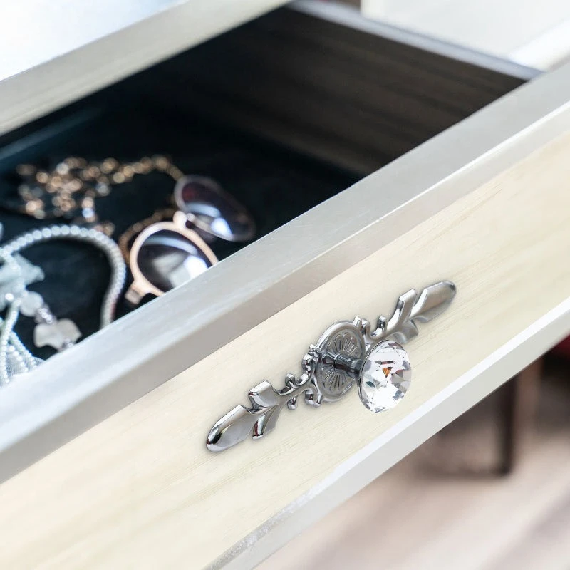 Modern simple crystal handle simple European zinc alloy cabinet wardrobe drill handle furniture hardware crystal handles