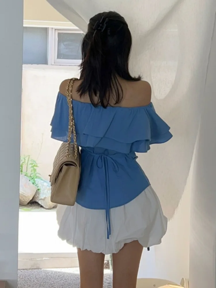 レトロスタイリッシュなワンショルダー双方向裾シャツ女性のスリムフィット夏の新しい折りたたみウエスト整形トップエレガントな女性のようなスキム