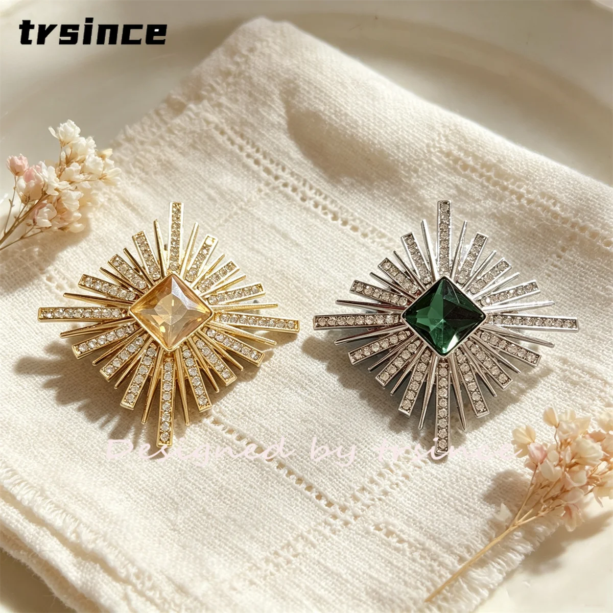 Art Deco Retro Strahlende Stern-Brosche Quadratische Kristall-Strass-Sonnenstrahl-Anstecknadel Vintage Flapper Kostüm-Accessoire für Damen