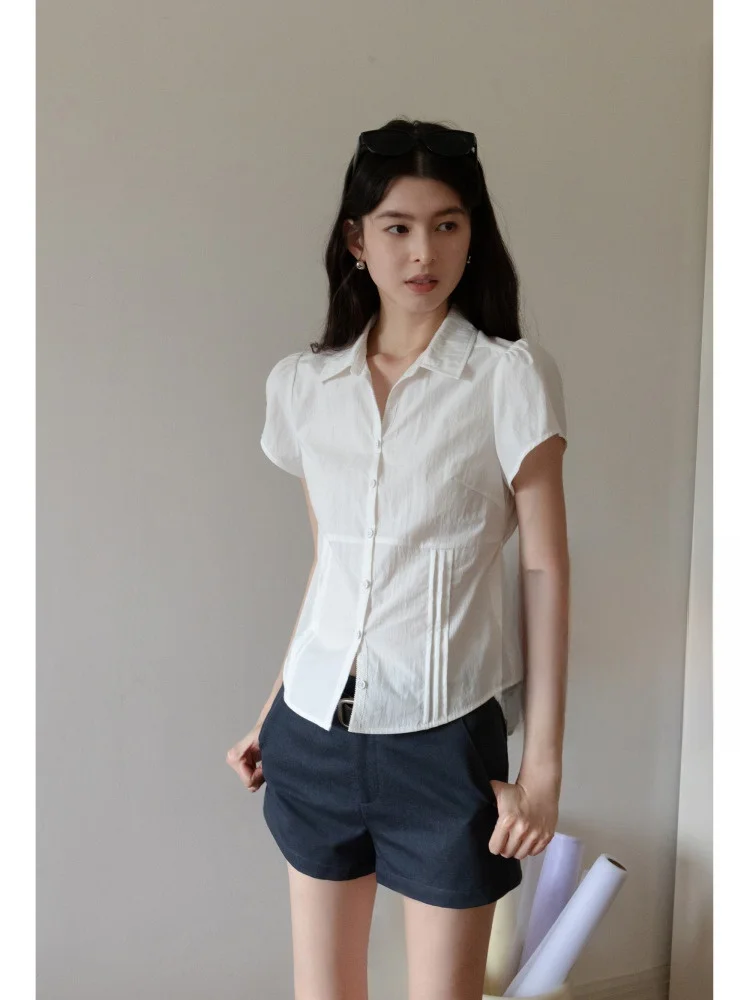 흰색 반소매 셔츠 EGGKA 여름 통근 캐주얼 탑 여성 레귤러 핏 코튼 Lenzing Lyocell 나일론 벨트 프론트 칼라
