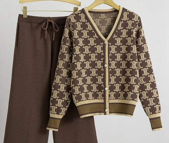 

Women V Neck Basics Print Top Winter Plaid Sweater Suits Women Knit Cardigans Elastic Long Pants American Retro OL Two Piece Set