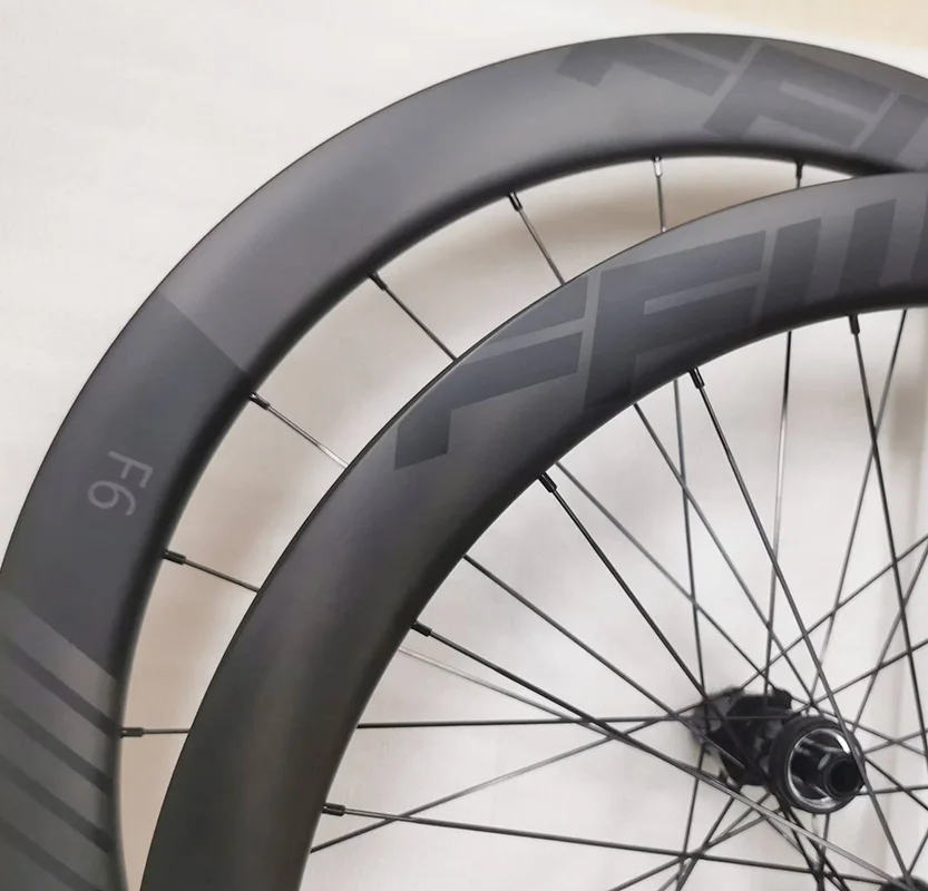 

Width 30mm 700C Carbon Road Bicycle Disc Brake Wheel 50/55/60mm Carbon Tubeless Ceramic Hub Disc Bicycle Wheelset