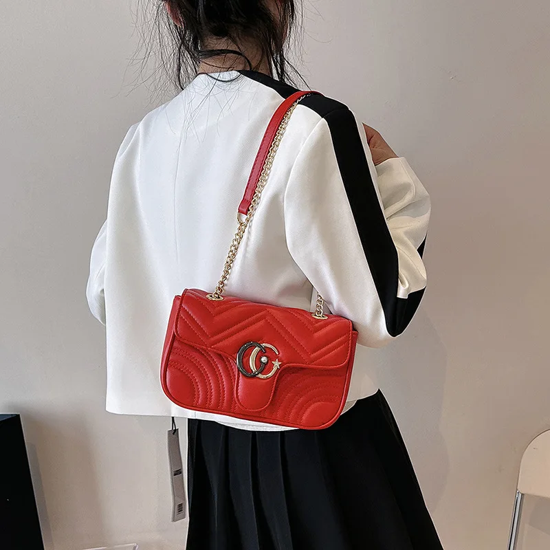 

2026 Designer Chain Square Bag Women Fashion Solid Color Crossbody Shoulder Purse Trendy Chic Mini