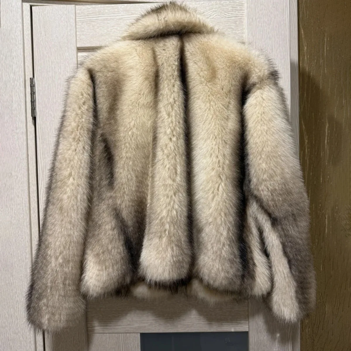 BJTZ سترة نسائية جديدة فاخرة مخططة من الفرو الصناعي لشتاء 2025 معطف سميك دافئ من القطيفة أنيق وبسيط غير رسمي مريح ممتاز #6