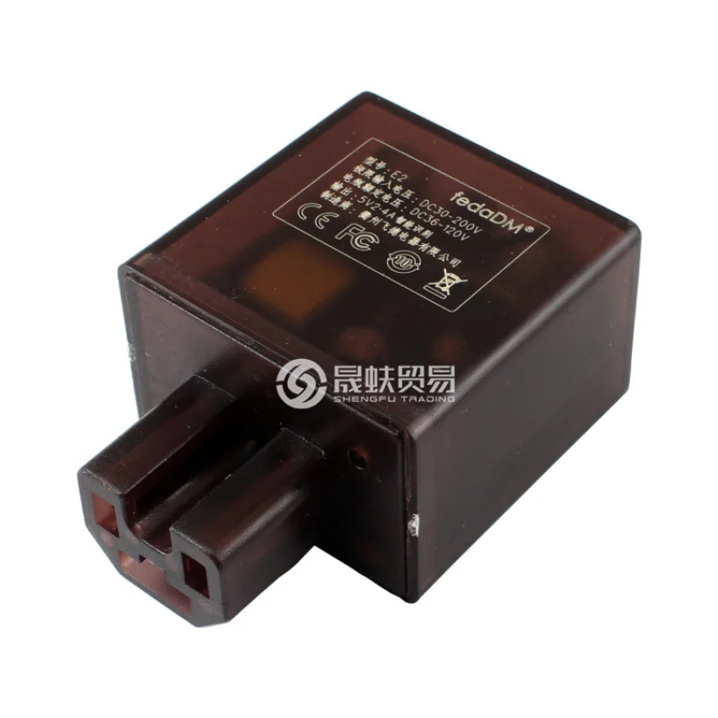 Electric Car Mobile Phone Charger5V2A 36V48V72V96V120VBattery CarUSBCharging+Voltage Monitoring