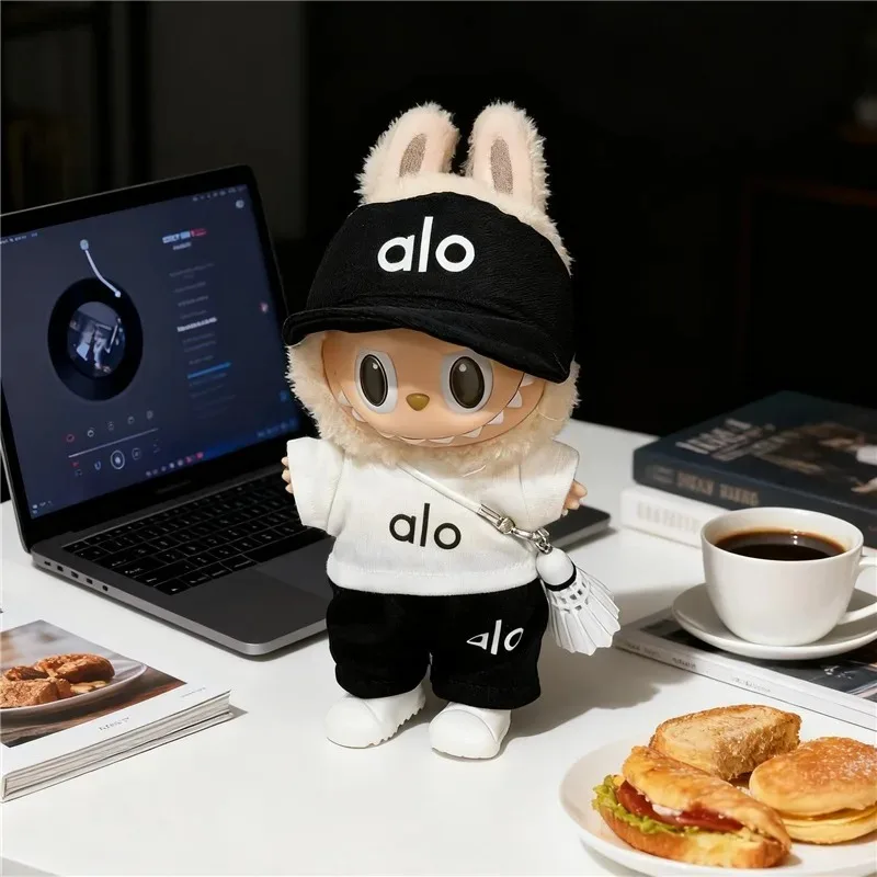 Per Labubu Doll Suit 15 17cm Outfit Abbigliamento Badminton Sport T-shirt Jeans Pantaloni Scarpe Berretto da baseball Gonna a pieghe Abiti in maglia