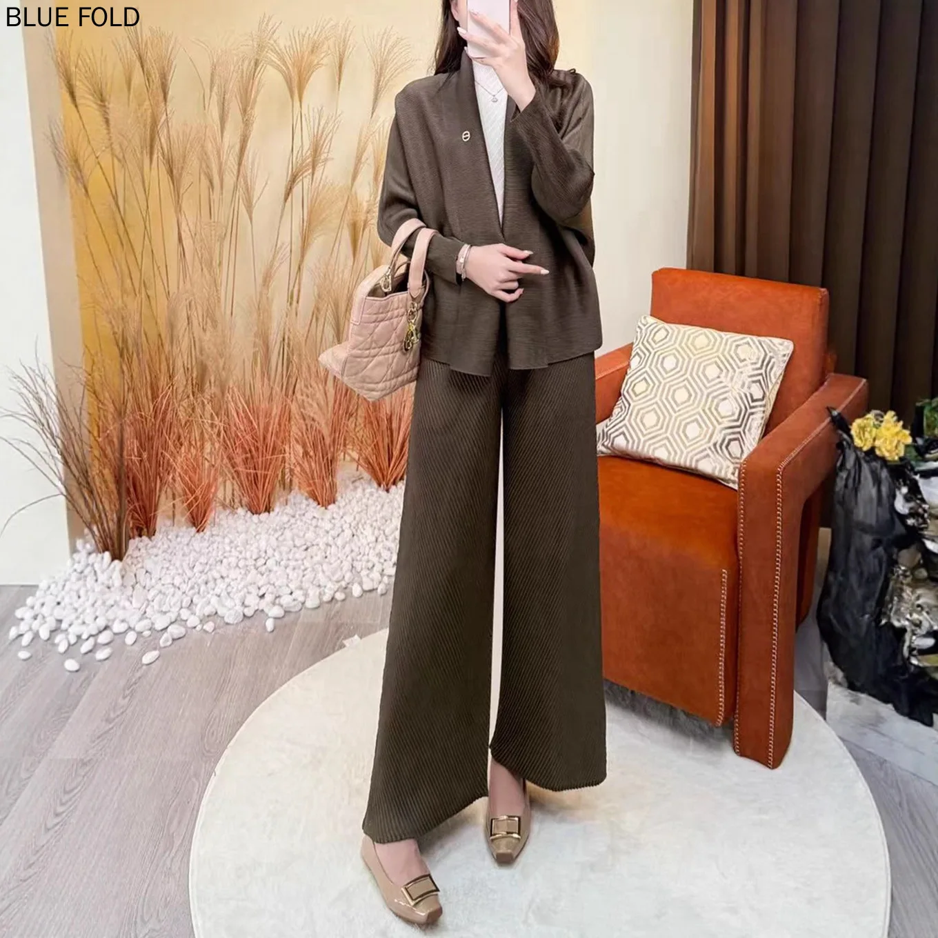 MIYAKE PLEATS, осенний женский костюм высокого класса, большой размер, утягивающий новый плиссированный кардиган, куртка, свободные брюки, комплект из двух предметов