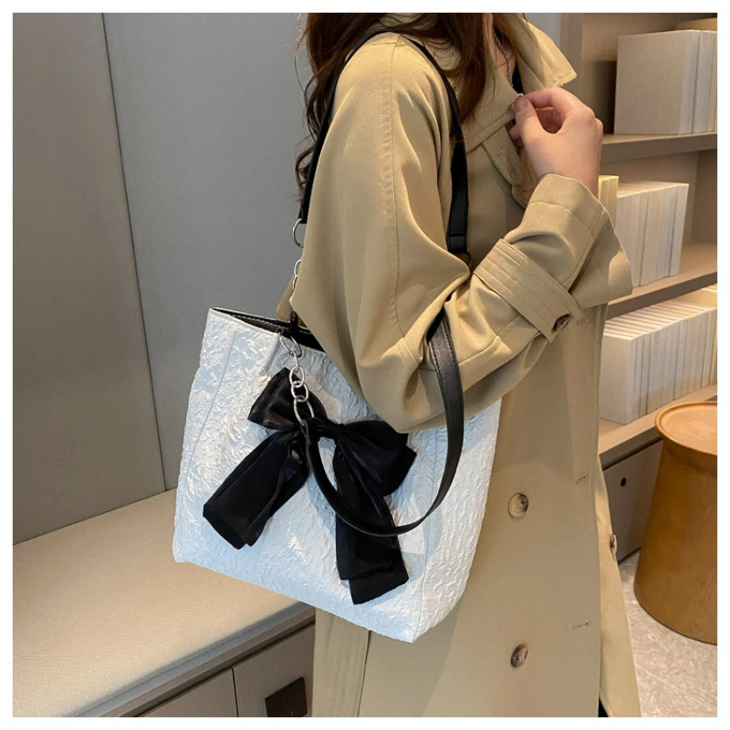 TRAVEASY Fashion Nylon Bow Tote Bags for Women Casual Solid Color Folds Female Shoulder Bags Large Capacity Bucket Shopping Bag