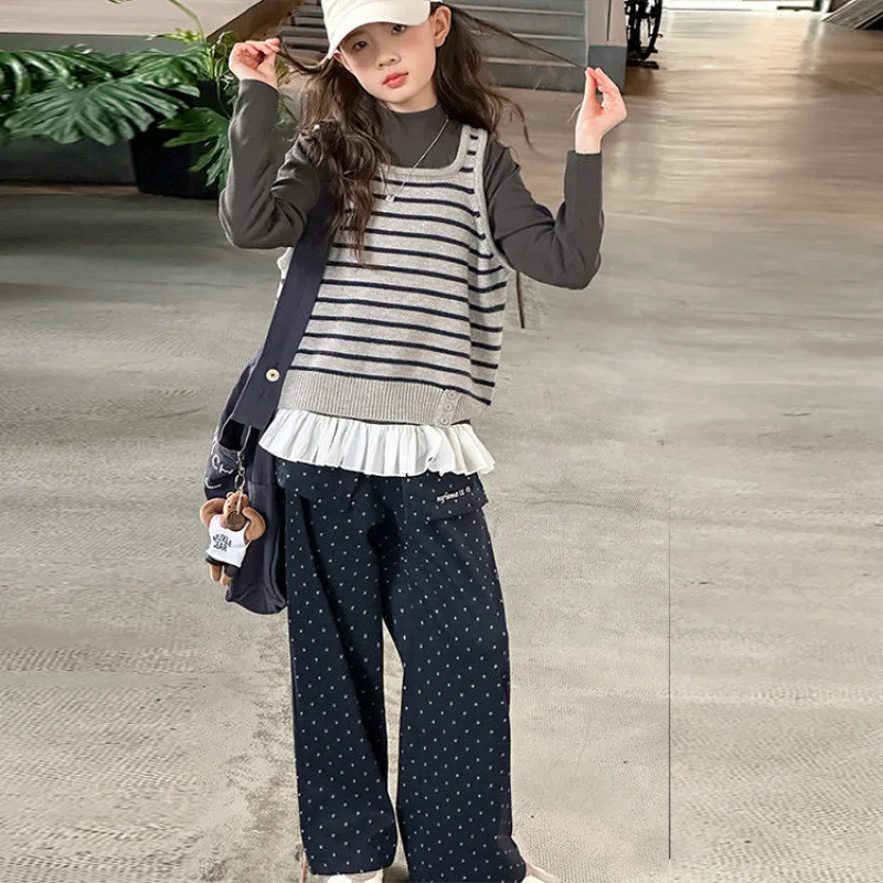 

2025 Autumn Children Girls 3pcs Outfit Solid Undershirt+Striped Knitted Vest+Dot Printed Straight Leg Pant Teenager Girls Sets