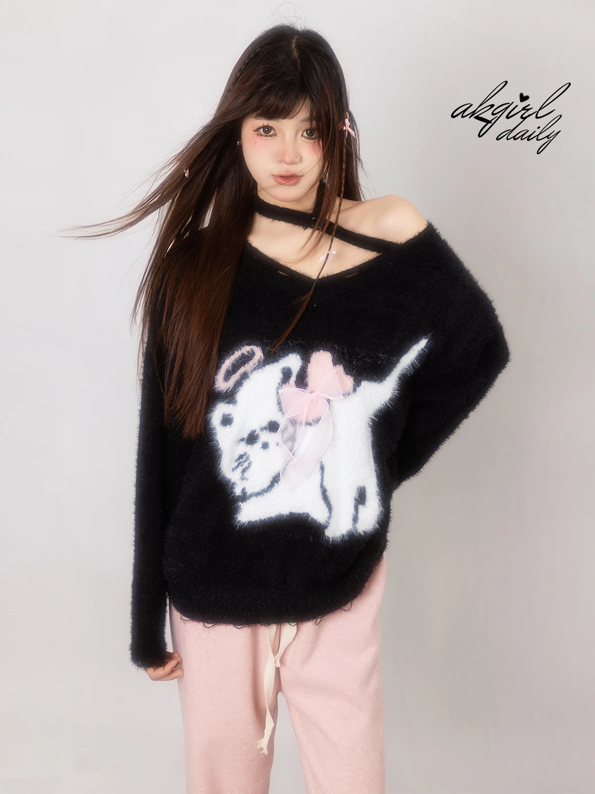 

Женский вязаный свитер с V-образным вырезом из искусственного норкового бархата с узором и декоративным узлом, осенне-зимний, в стиле lazy chic, модный