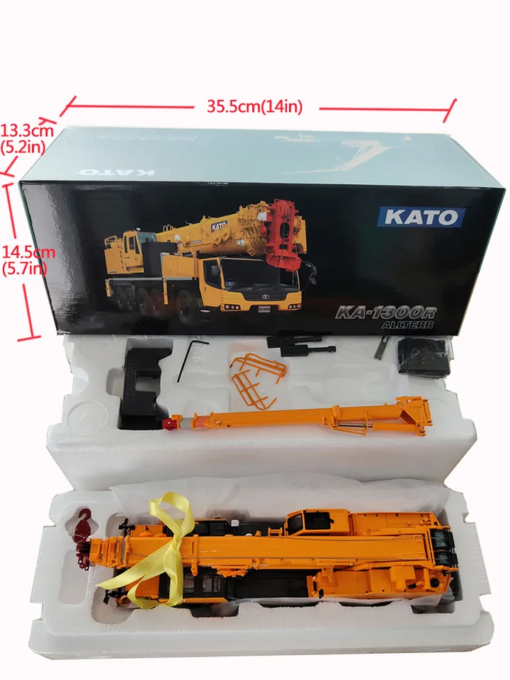 New 1:50 Japan KATO KA1300 Truck Crane Model Hoist Replica Yellow