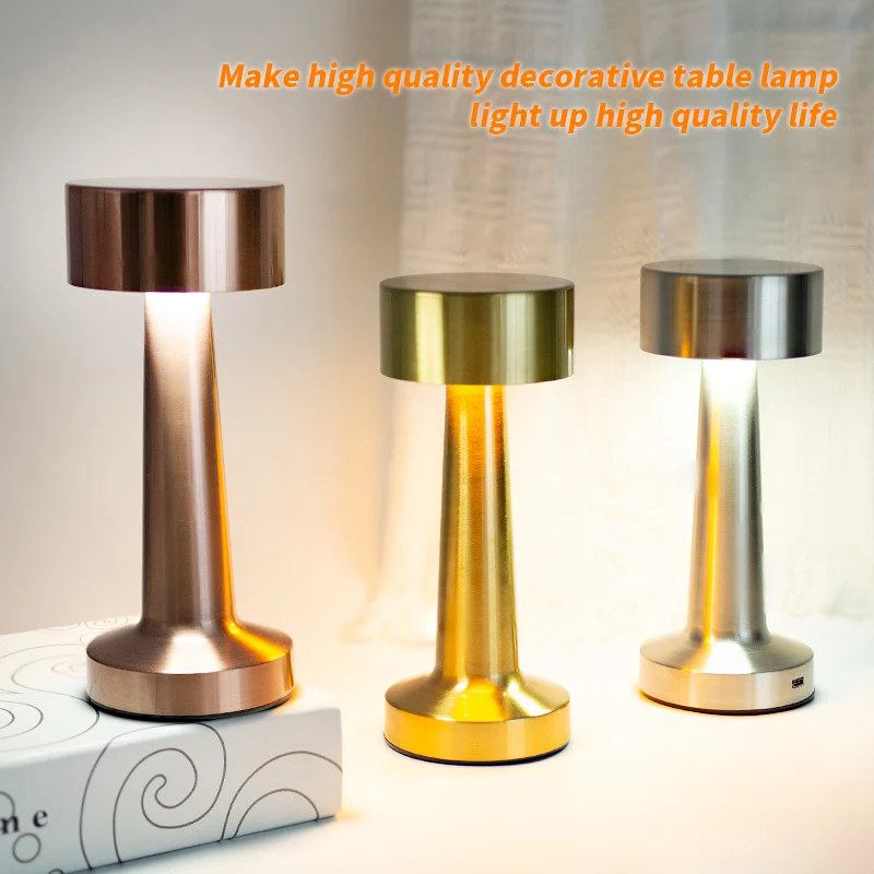 

Светодиодный настольный светильник в стиле ретро, 3-цветный регулируемый сенсорный датчик, USB перезаряжаемый настольный декоративный классический ночник для гостиной, прикроватная тумбочка