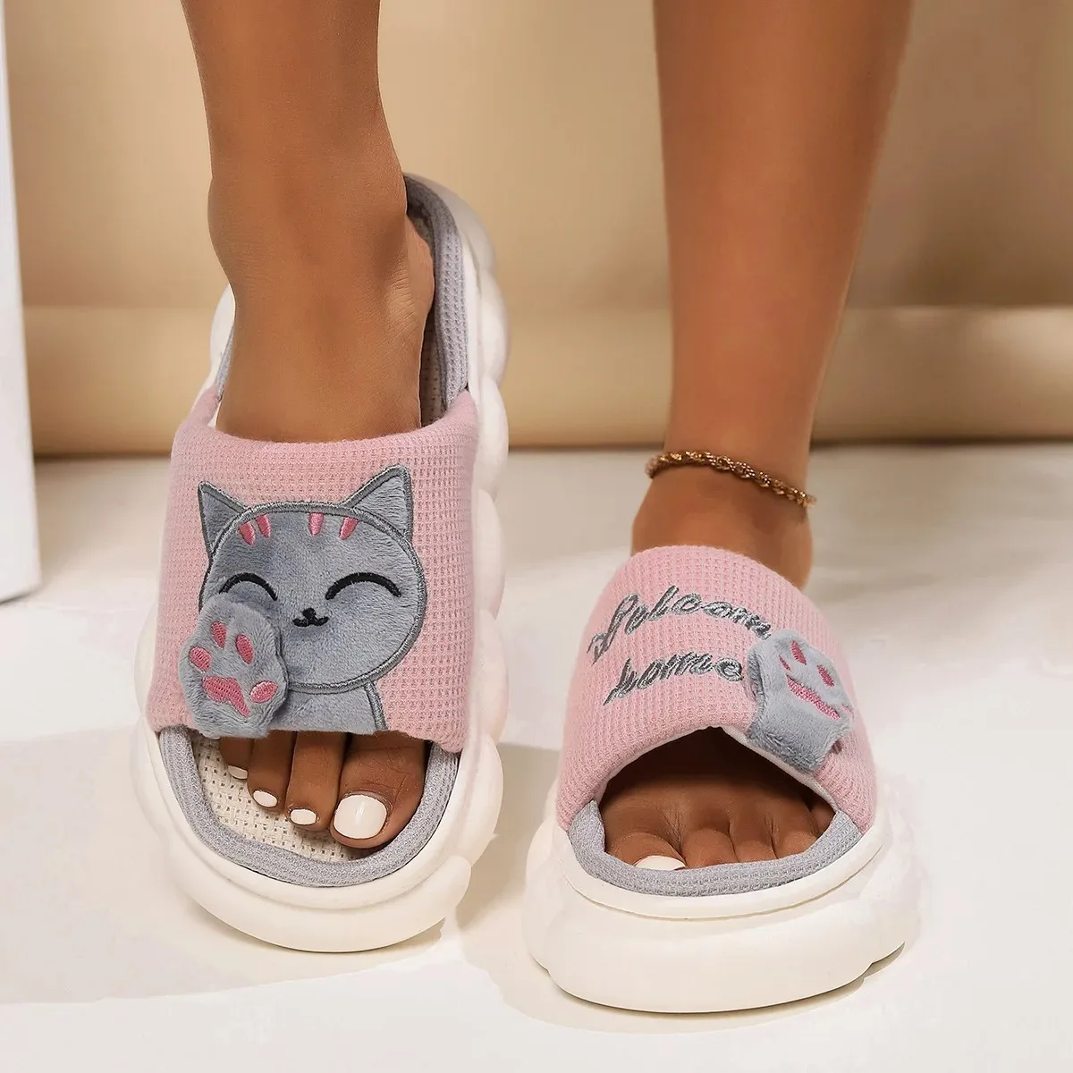 314K Pink cat