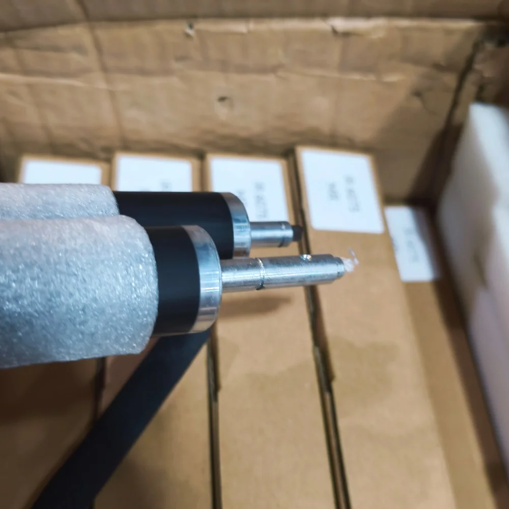 

1pc Developing Magnetic Roller For Use in Canon IR 6055 6065 6075 6255 6265 6275 6555i 6565i 6575i 8105 8095 8085 FM4-5438-010