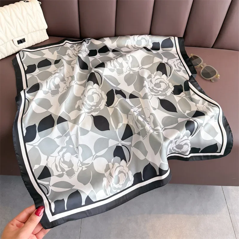 2025 novo luxo camélia impressão feminino lenço de seda quadrado bandana hijab envoltório flor designer lenço xale foulard
