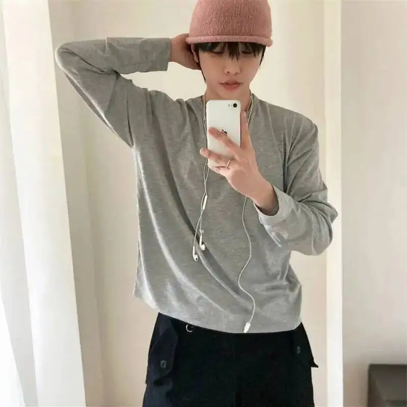 Long Sleeve Men's T Shirt Korean Style Loose Clean Fit Round Collar Pullover Top Relaxed Outfit Fashion Grey Tee VLKK