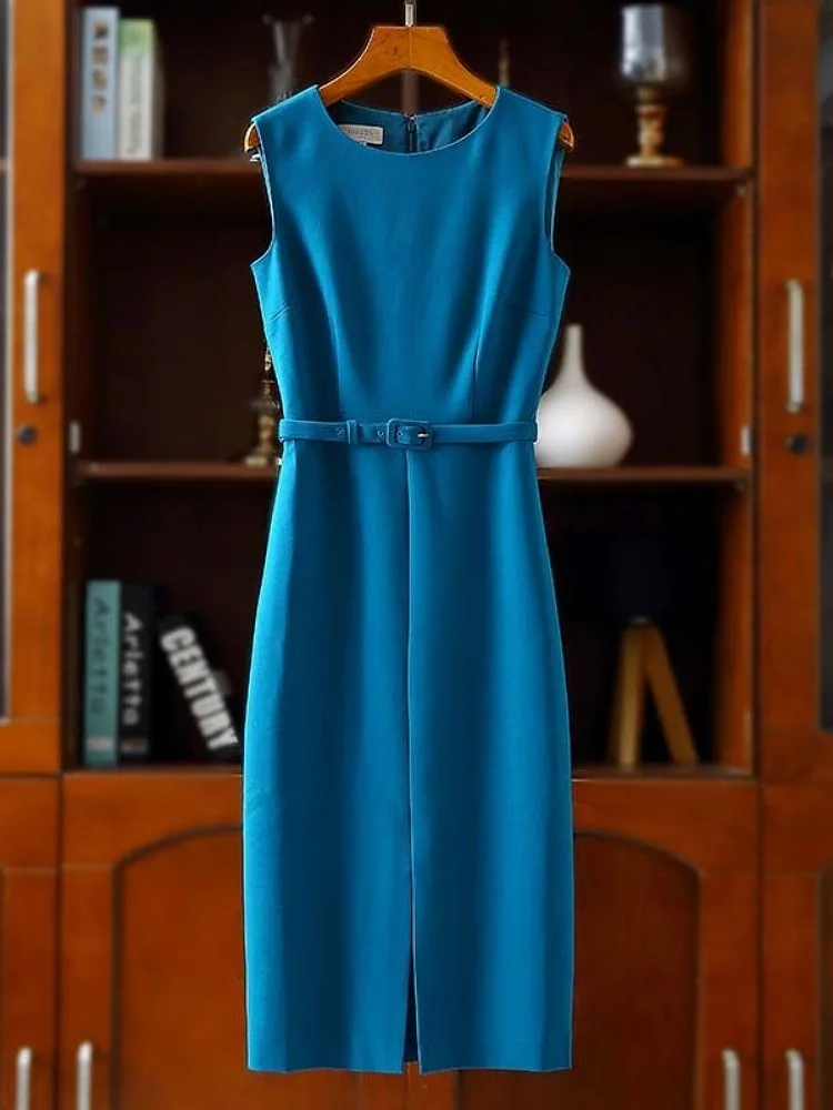 Elegant round Neck Sleeveless Women's Dress Summer New Design Belted Split High Waist A-Line Midi Skirt for Commuting