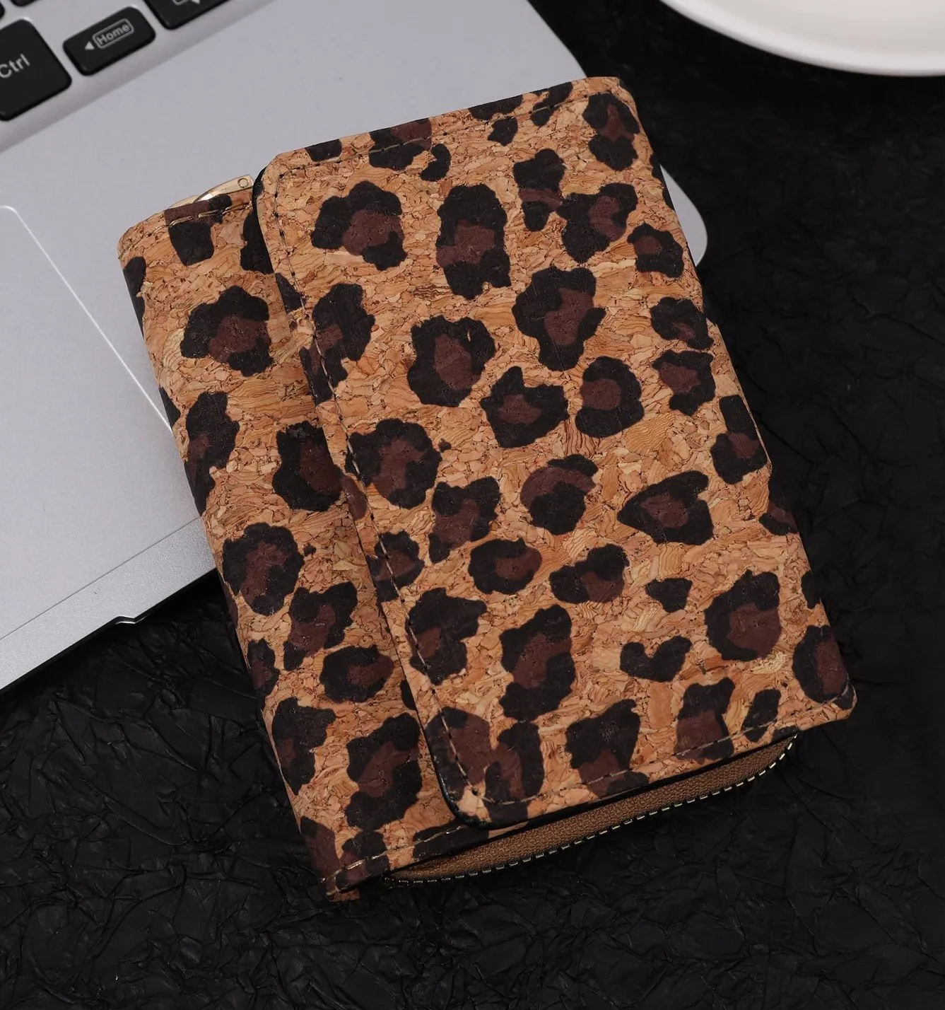 Wood Grain Leather Fashion Wallet Large Capacity Three Fold Card Holder Wallet Multi-functional Zipper Coin Purse Money Pouch