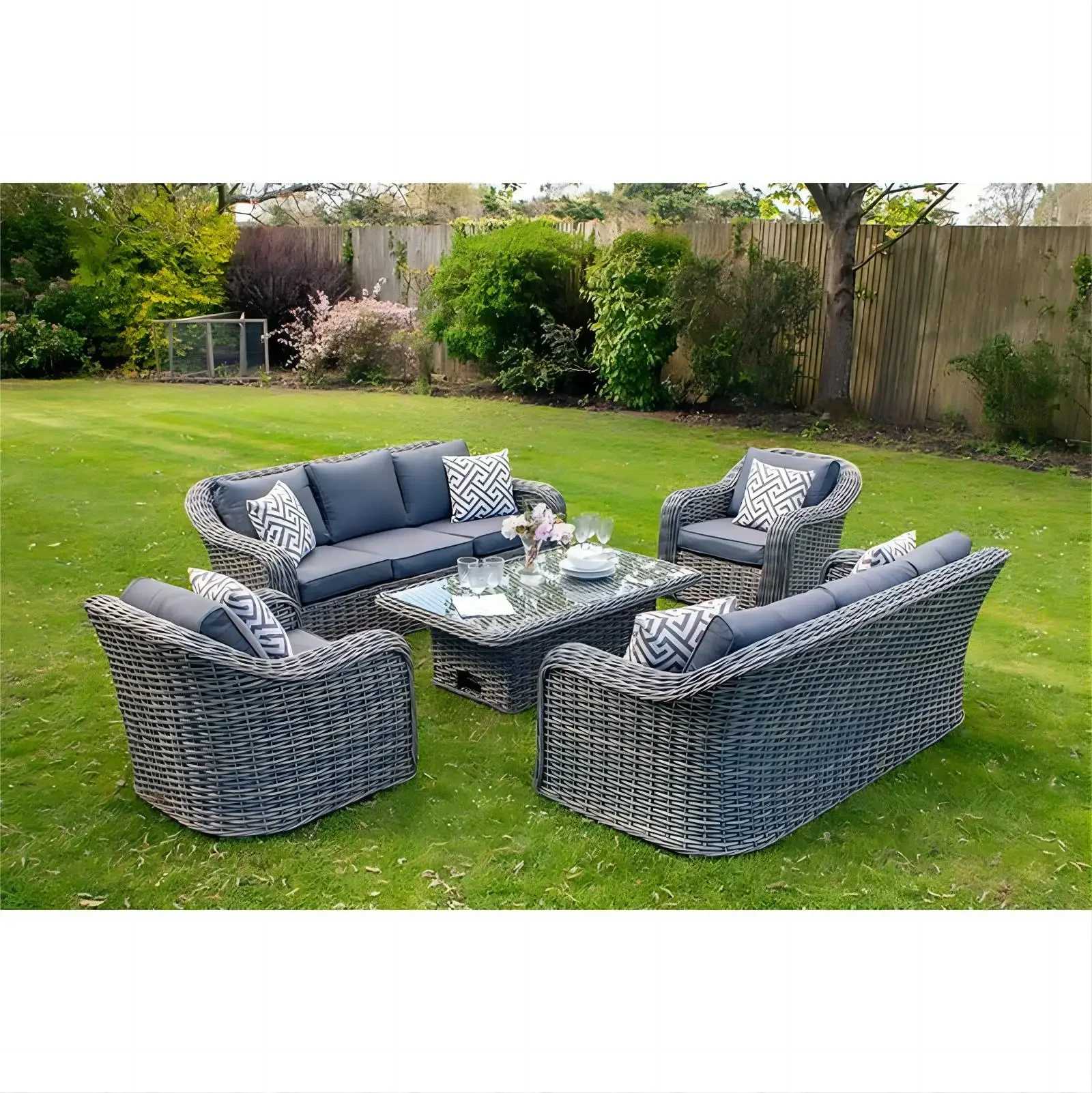 Rattan Garden Sofa Outdoor Furniture Wicker Garden Dining Table Exclusive Quality Rattan Furniture Sofa Set