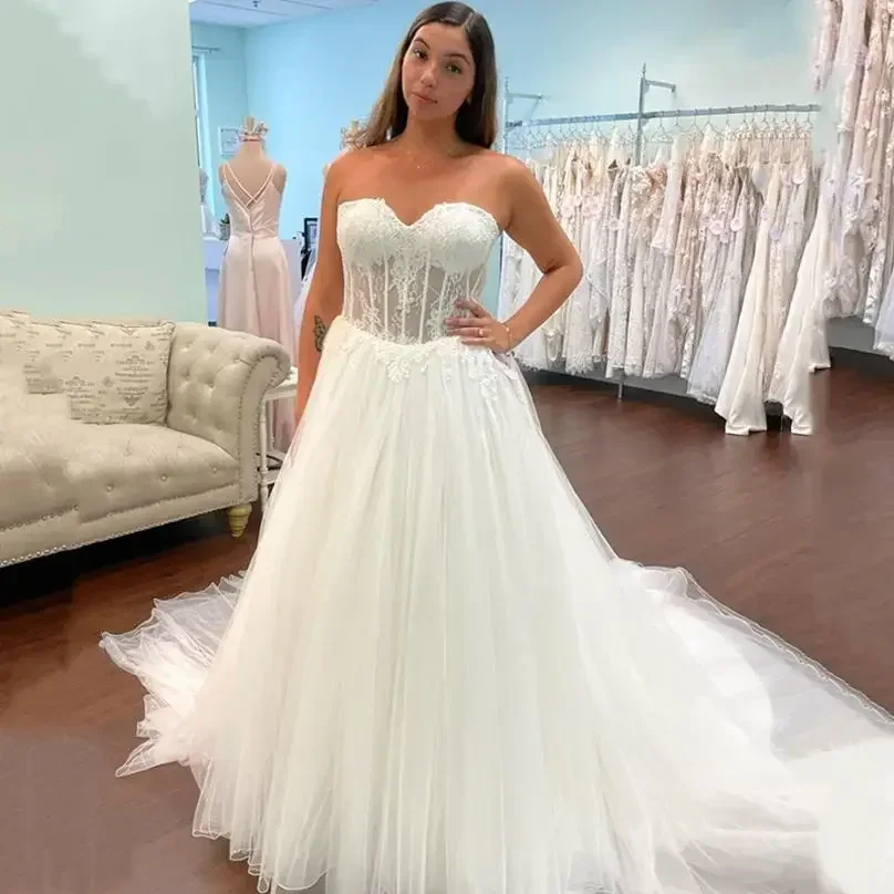 

Customized Sexy Sweetheart See Through Lace Wedding Dresses Sweep Train Tulle Vestido De Novia A-Line Bridal Gowns