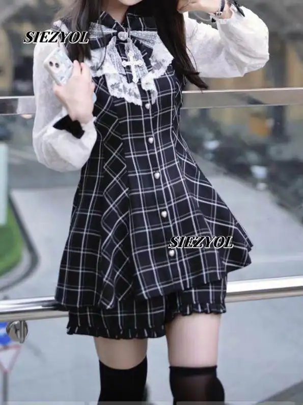 Sc Lolita Dress Set Black White Mass-production Slimming Bow Lace Japanese-style Cinched Waist Bodycon Dress and Shorts Outfits