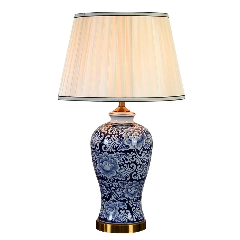 Hand-Painted Blue and White Ceramic Table Lamp Retro Style Bedside Light for Hotel & Model Room