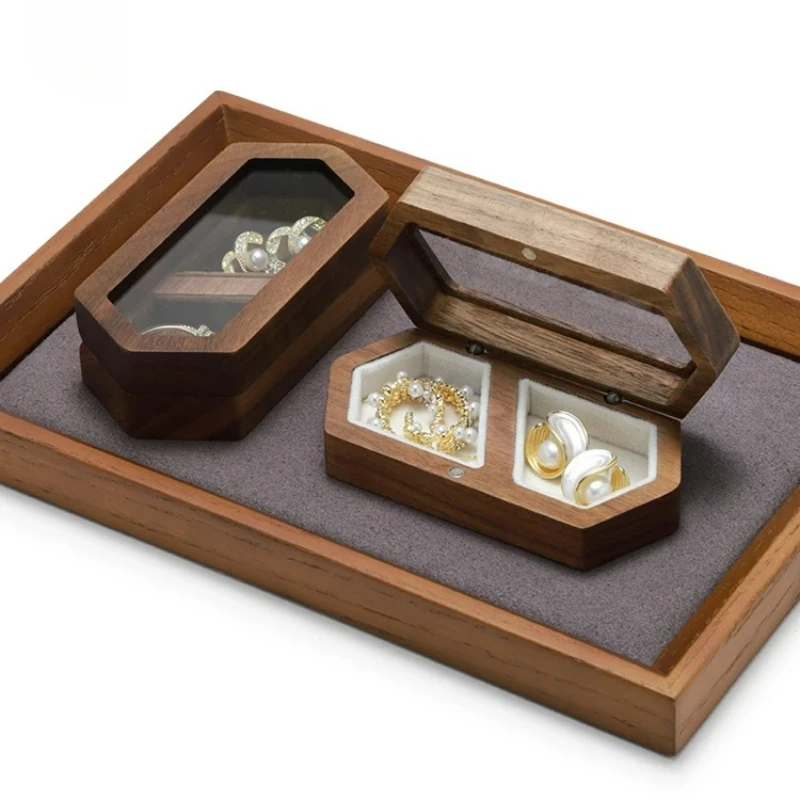 

Portable high-end jewelry storage box, wooden mini rings, earrings, pearl jewelry box, dustproof jewelry box
