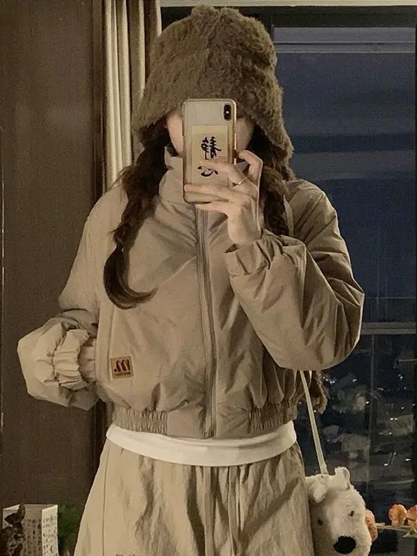 

Модная женская зимняя утепленная куртка в стиле ретро с воротником-стойкой, новая модель, приталенная, универсальная, с длинными рукавами