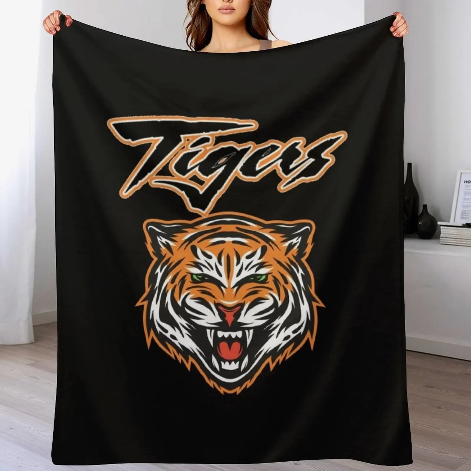 

wests tigers Throw Blanket Plush Bed Fashionable Beautifuls Blankets