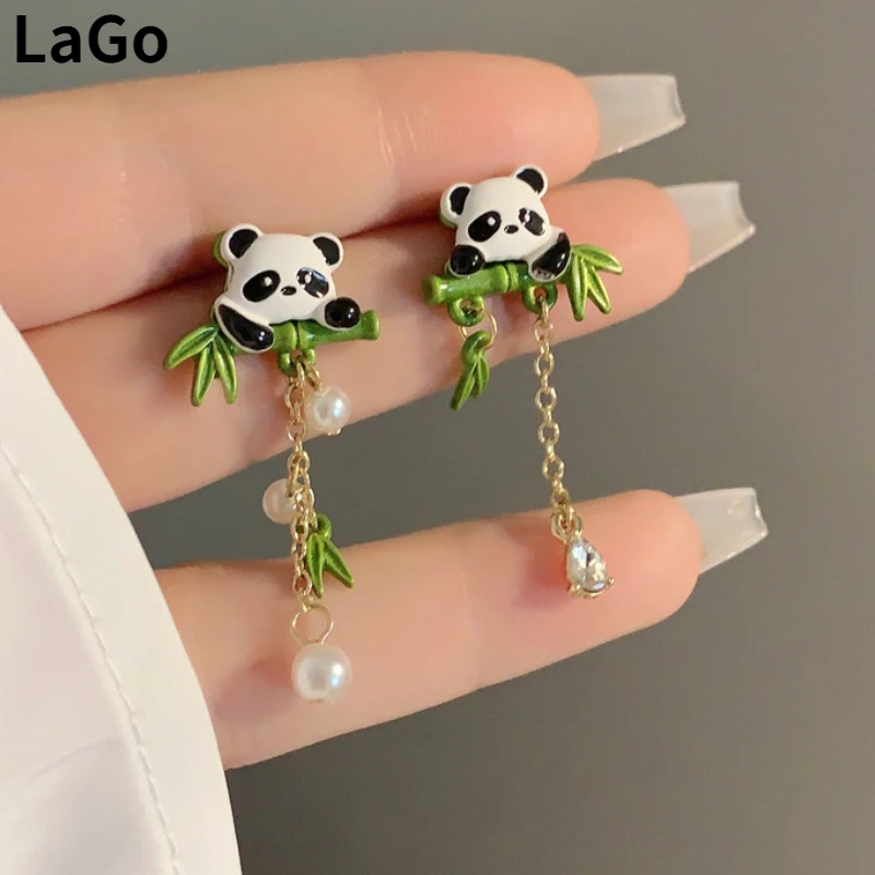 

Fashion Jewelry 925 Silver Needle 2023 Trend New Cute style Panda Asymmetrical Earrings For Women Party Gifts Hot Selling