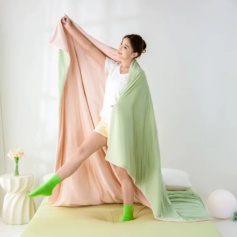 Skin-Friendly Summer Cooling Blanket  Breathable Lightweight Air Condition Comforter Mix Colour Washed Cotton Quilted Quilt