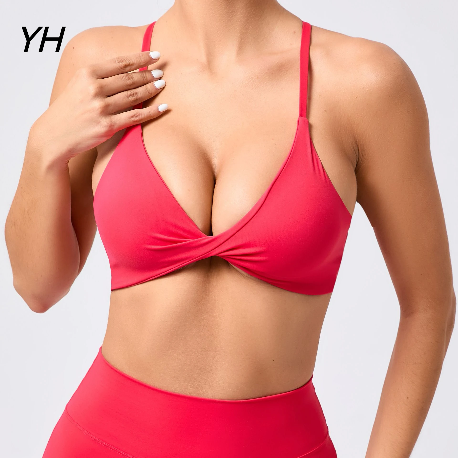 

New Adjustable Strappy Backless Deep V Sports Bra Women Yoga Underwear Running Fitness Workout Gym Top Quick Dry Padded Bralette