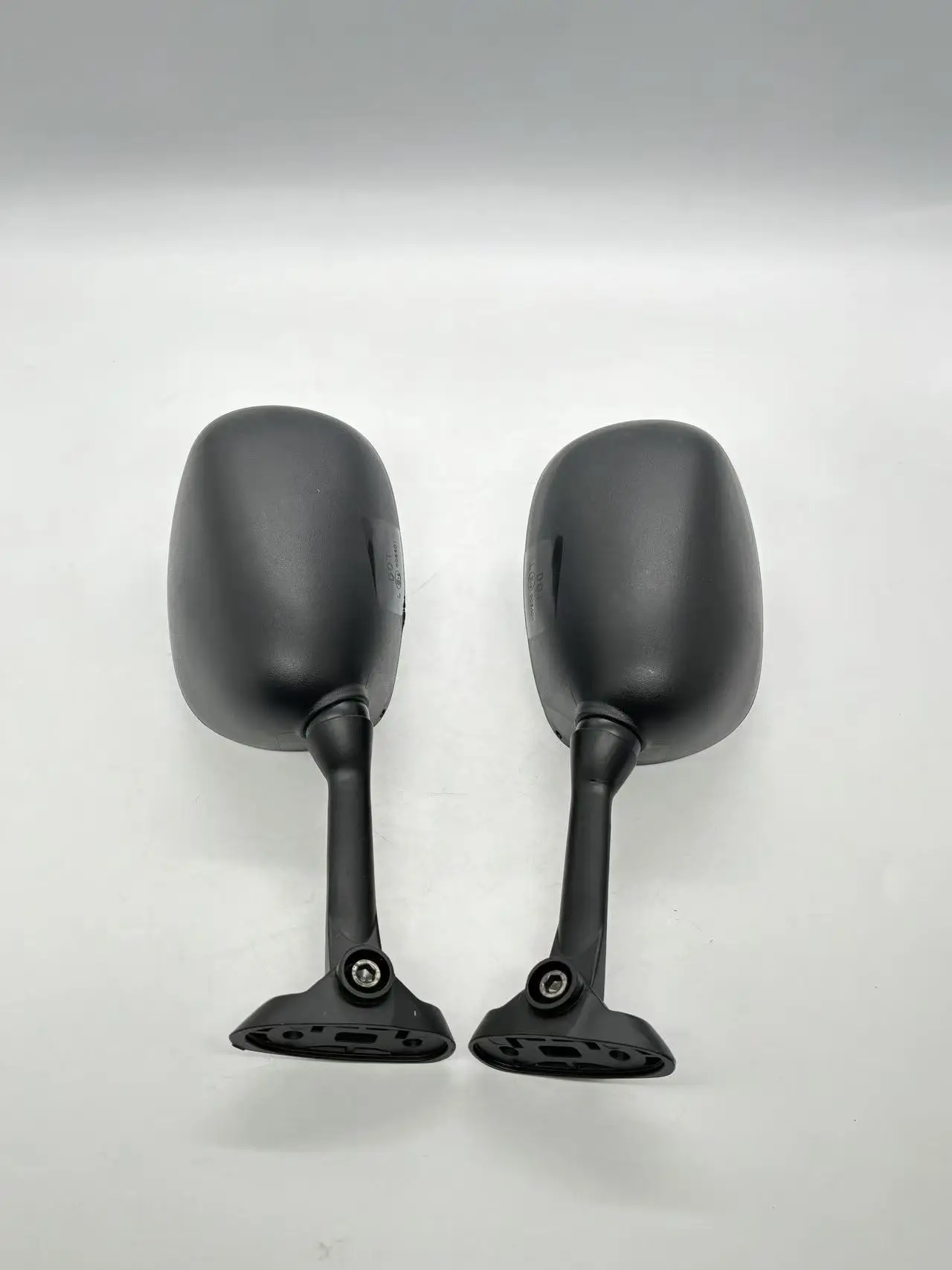 Motorcycle Side Mirrors for SUZUKI GSXR1000\750 BANDIT GSF650S\250S GSX1250 SV1000S\650S Rear View Mirrors Replacement Parts view 4