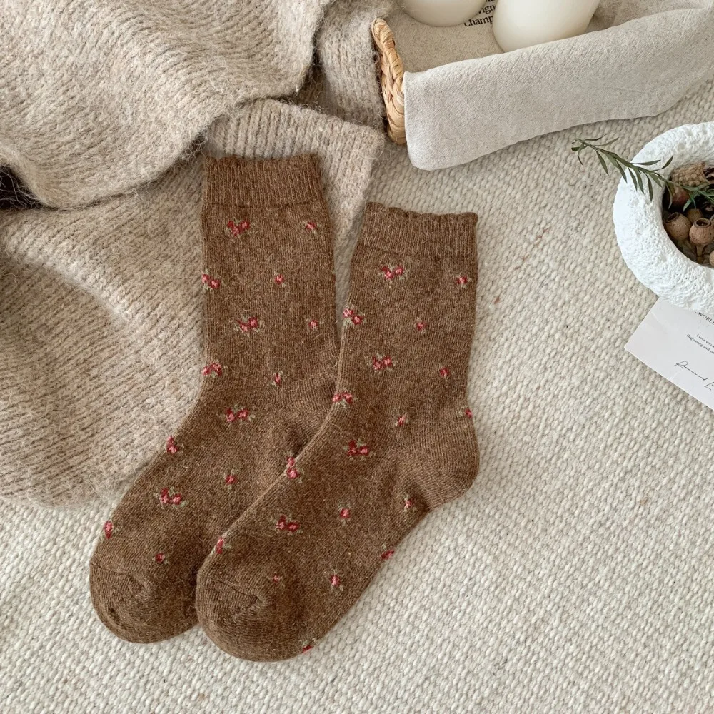 

Retro Thicken Women's Socks Korean Style Flower Pattern Flower Socks Mid Calf Middle Tube Socks Winter