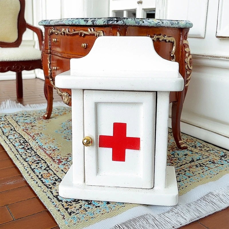 Mini caja de medicinas de madera para casa de muñecas, modelo de decoración para casa de muñecas, caja de almacenamiento para el hogar, muebles de juguete, juguete para juego de imitación, 1/12