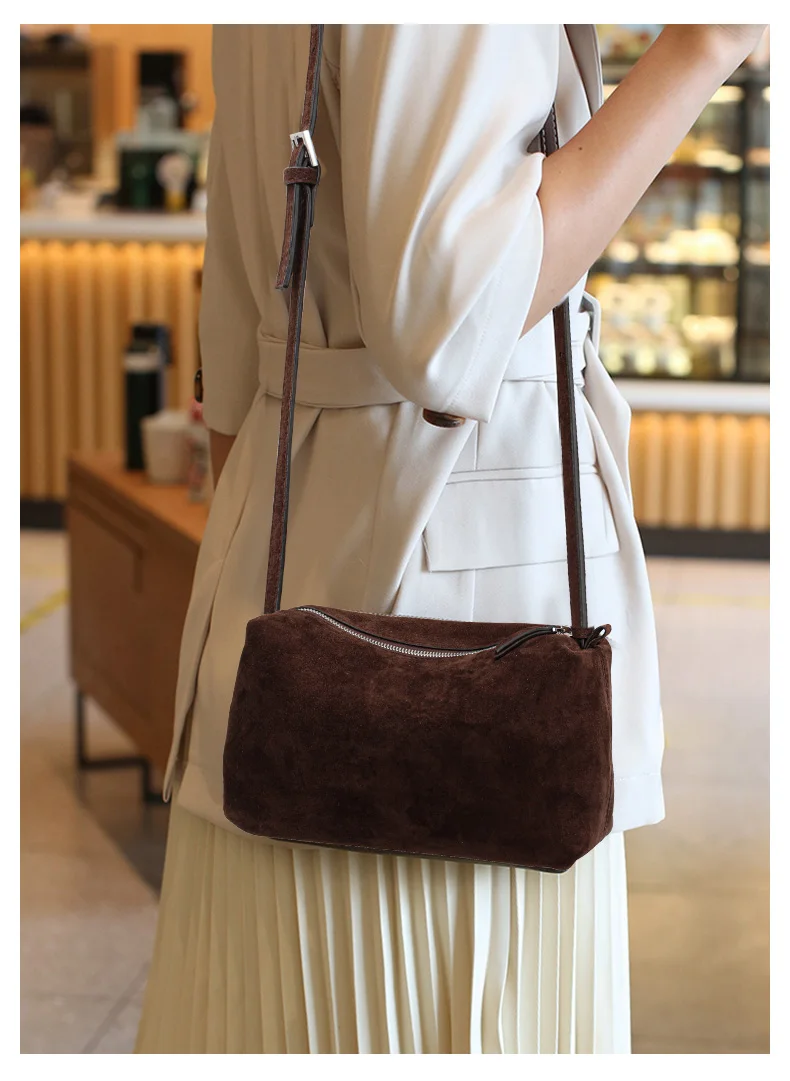 Aidrani Retro Matte Kuhleder-Kissen-Tasche, vielseitige Schulter- und Umhängetasche für Damen, hochwertige und exklusive Schultertasche – Detail 2