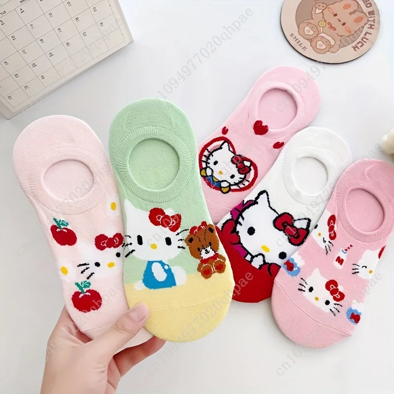 5-Pack Women's Breathable Sweat-Absorbent Soft Comfortable Cute Sweet Cartoon Hello Kitty Casual No-Show Socks view 4
