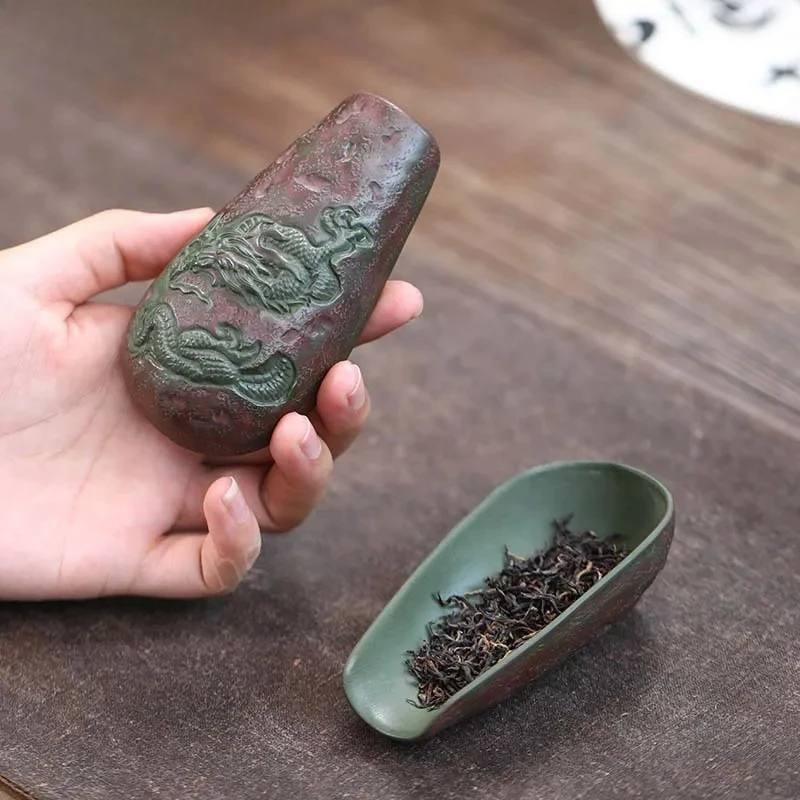 

Handmade Dargon Pattern Purple Clay Tea Scoop Boutique Leaf Container Chahe Shovel Awakening Tea Ladle Ceremony Craft