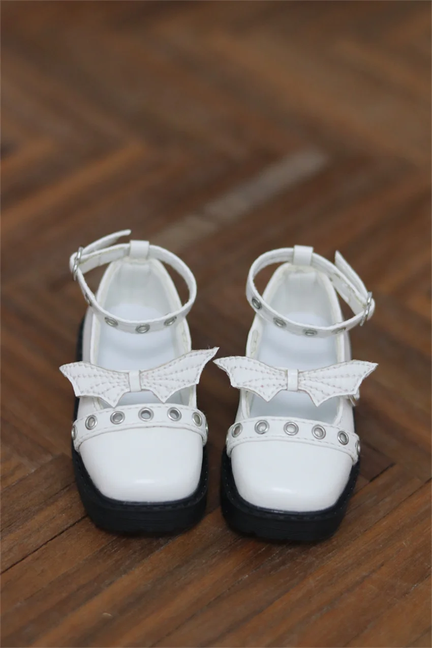 

BJD toy shoes 1/4, Xiong Mei square head stitching rivet small devil single shoes bjd doll accessories