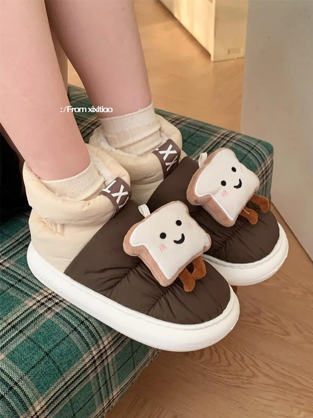 Women Ankle Boots Home Cotton Shoes Outdoor Contrasting Pleated Cotton Shoes For Men And Women Warm And Plush Couple Snow Boots