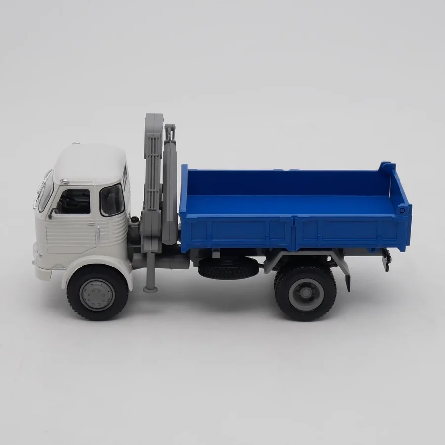 Diecast 1: 43 Scale Retro Transport Truck Crane Alloy Simulation Car Model Collection Display Toy Gifts Souvenirs